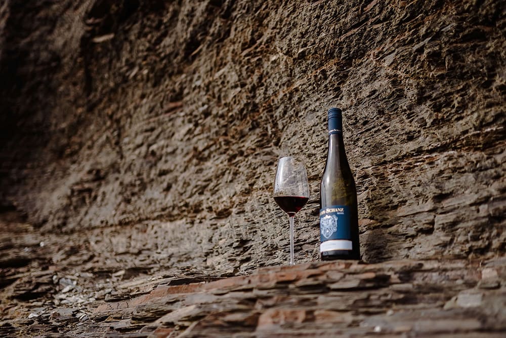 Rotwein probieren in der Natur Rotwein probieren in der Natur