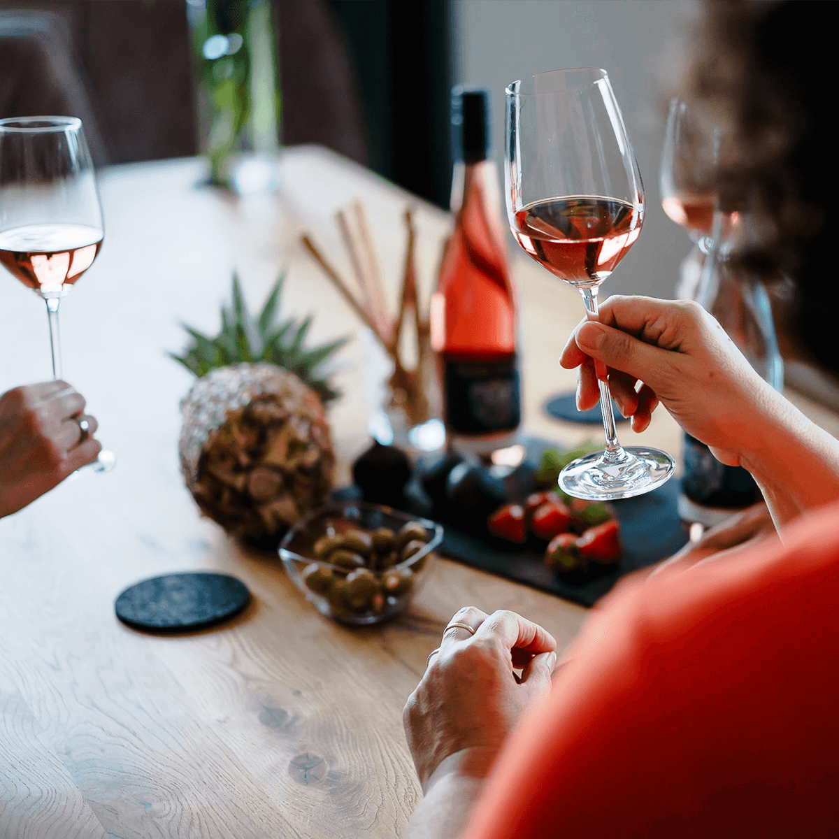 Rosé-Wein im Glas