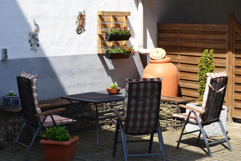 Sitzgelegenheit draußen